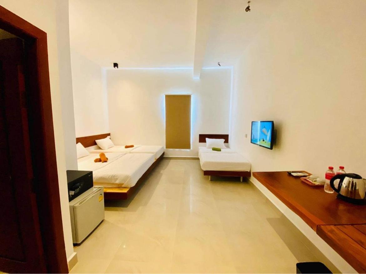 Onederz Kampot Hostel Екстериор снимка